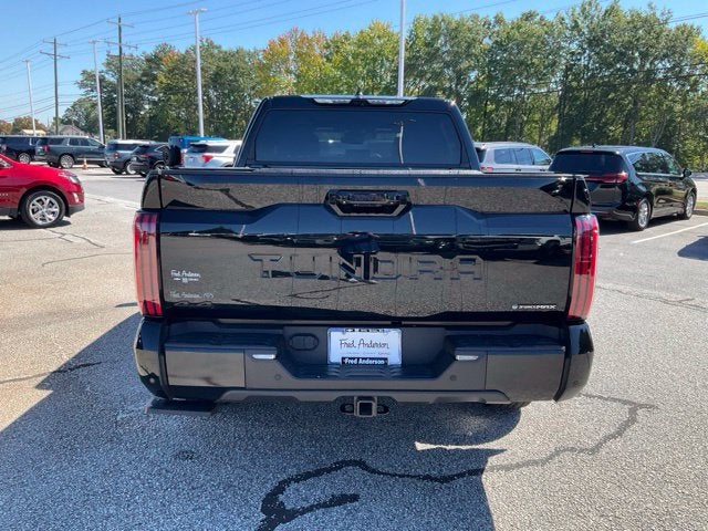 2025 Toyota Tundra Hybrid Platinum Hybrid CrewMax 5.5' Bed