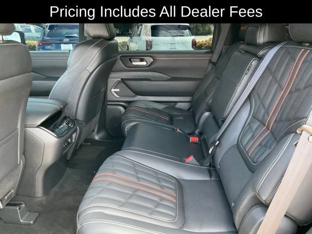 2025 Nissan Armada PRO-4X 4WD