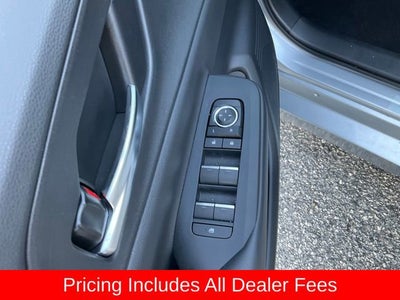 2025 Toyota Prius Plug-In Hybrid SE