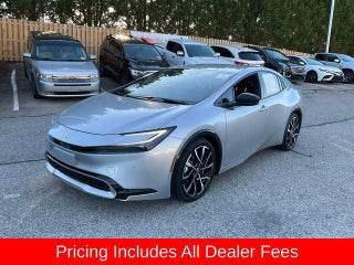 2025 Toyota Prius Plug-In Hybrid SE