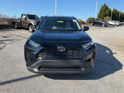2019 Toyota RAV4 LE