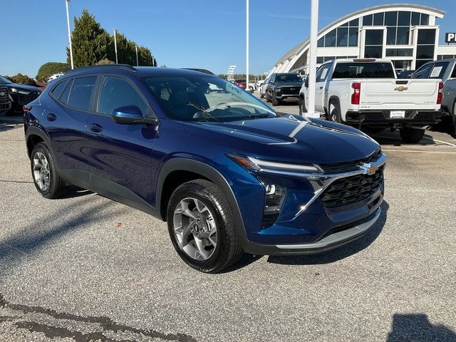 2024 Chevrolet Trax LT