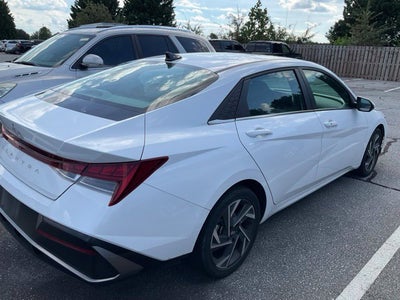 2025 Hyundai Elantra SEL Convenience