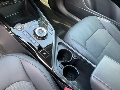 2024 Kia Niro Plug-In Hybrid EX