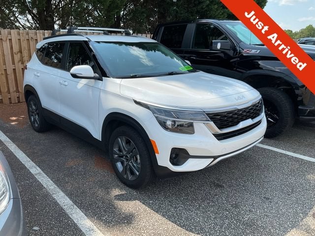 2022 Kia Seltos S