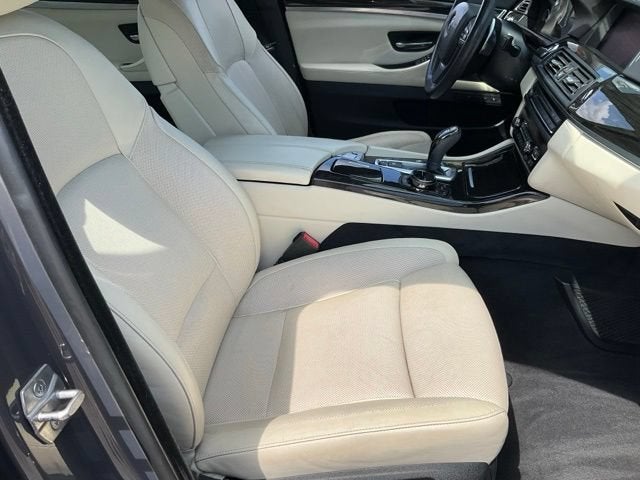 2015 BMW 5 Series 550i