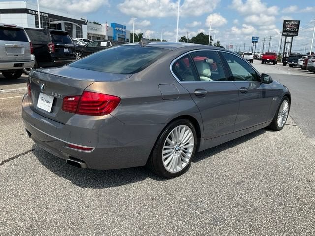 2015 BMW 5 Series 550i