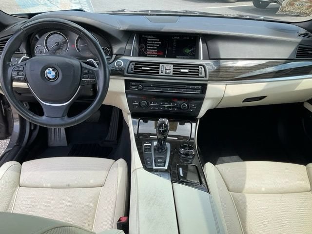 2015 BMW 5 Series 550i