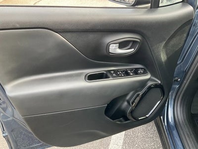 2023 Jeep Renegade Altitude