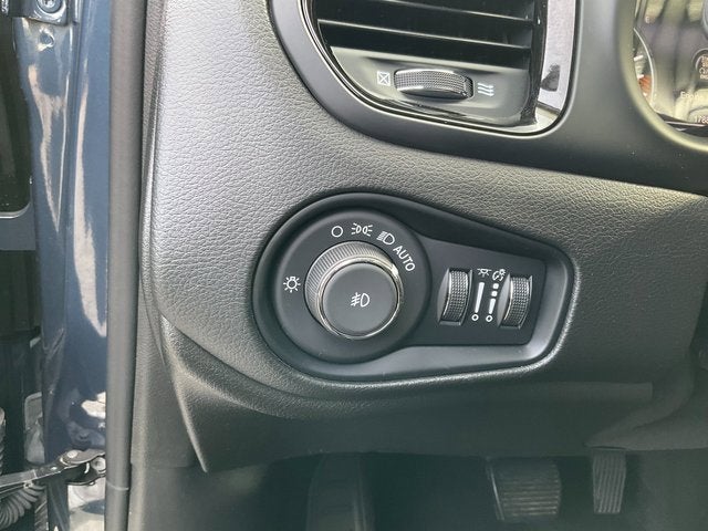 2023 Jeep Renegade Altitude